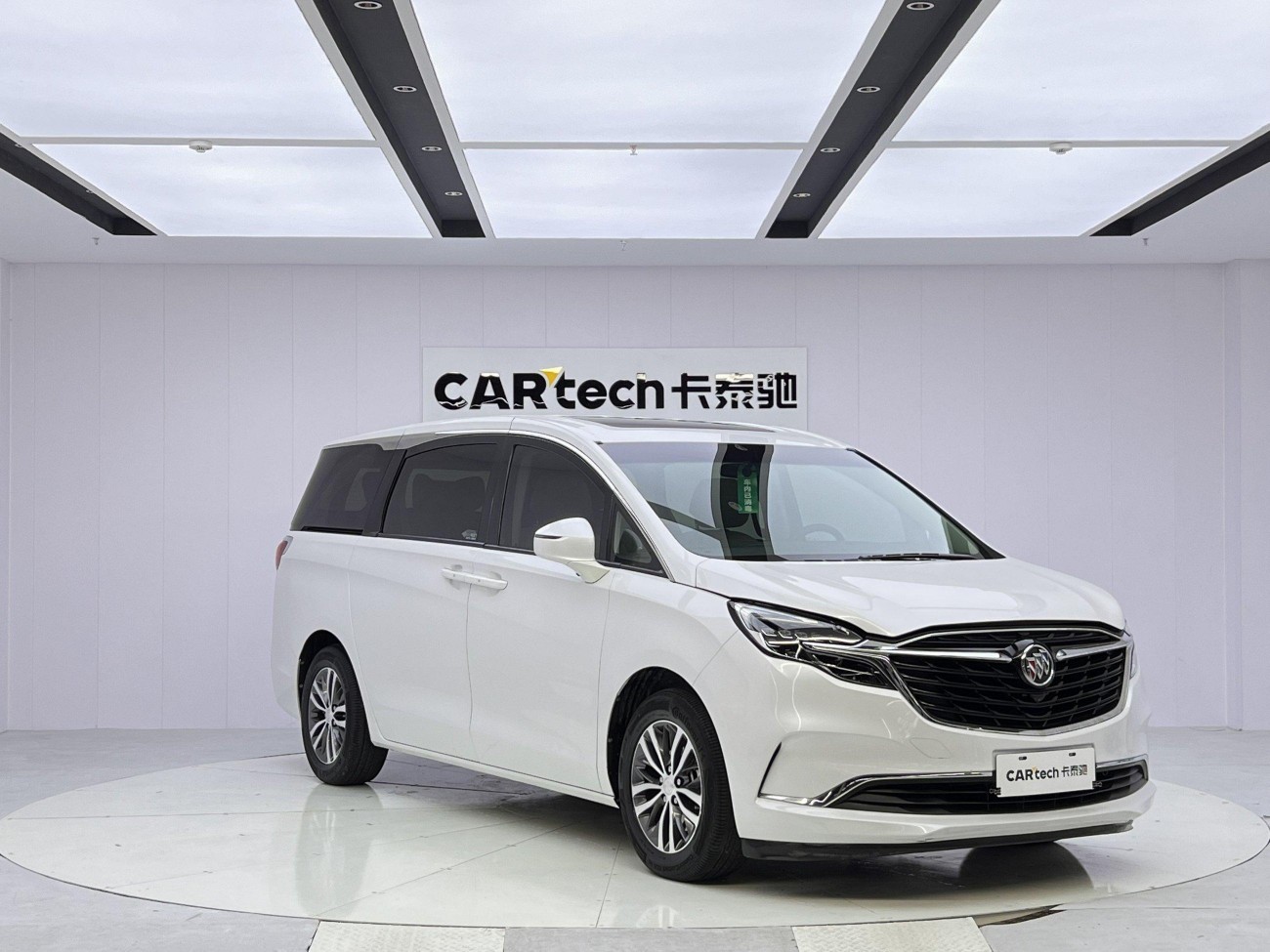 Buick GL8 2022