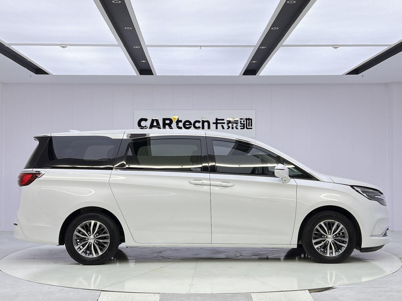 Buick GL8 2022