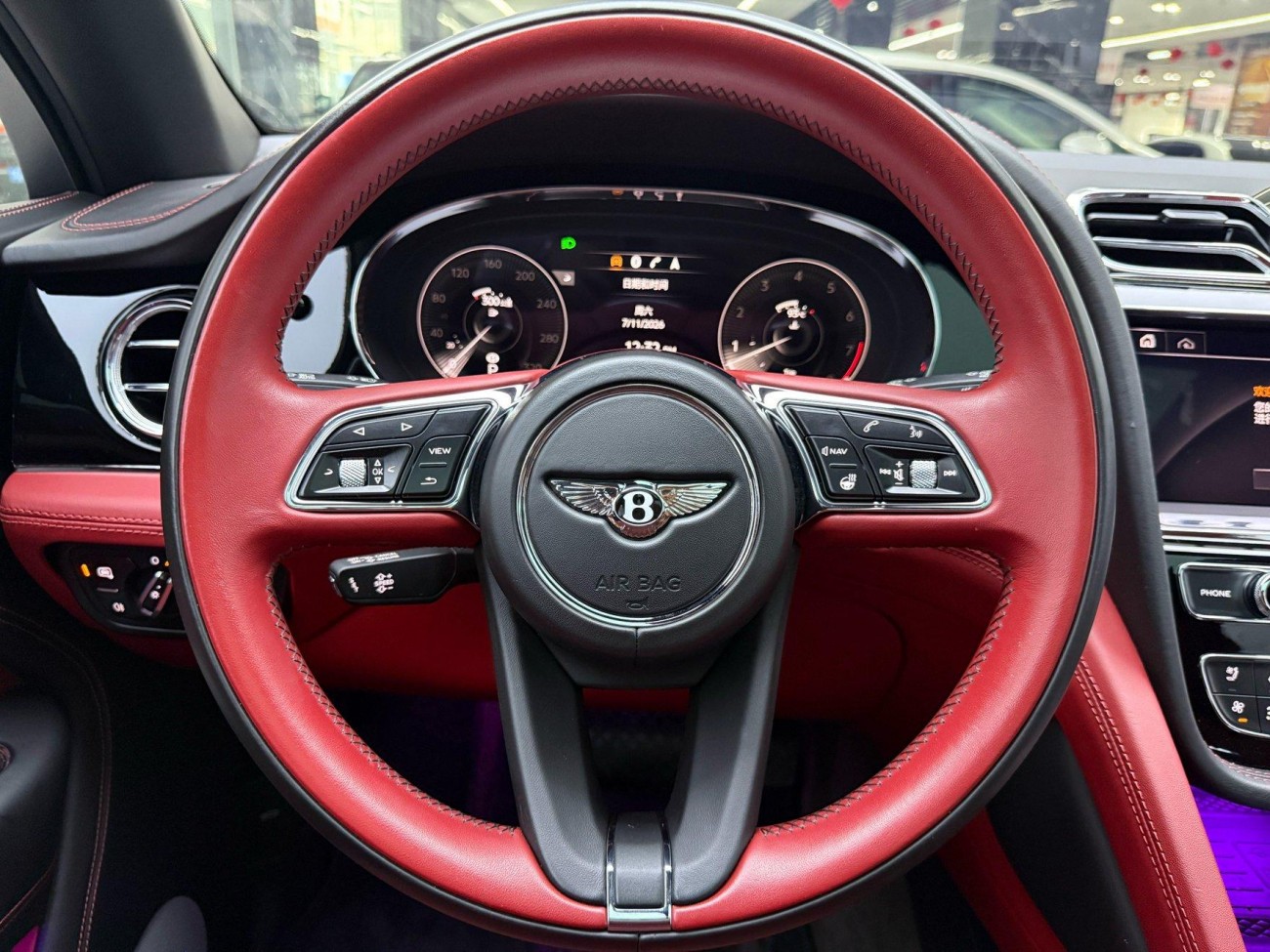 Bentley Bentayga 2023