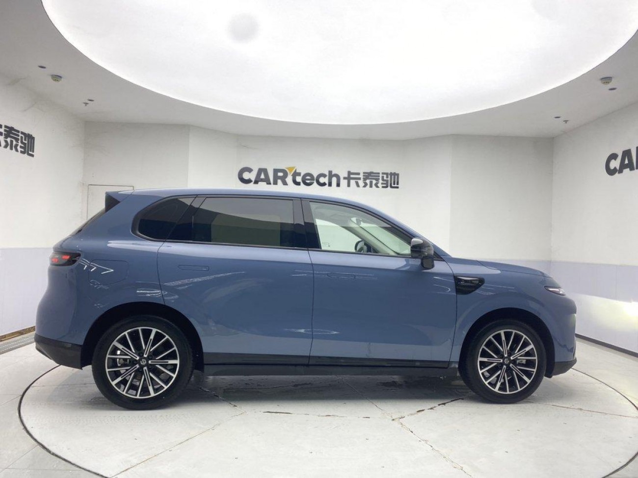 Leapmotor B10 2025