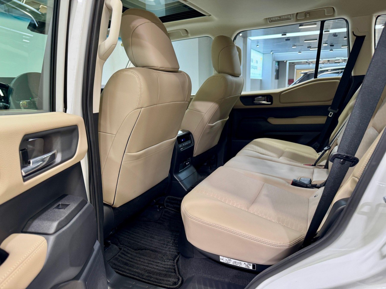 Toyota Prado 2024