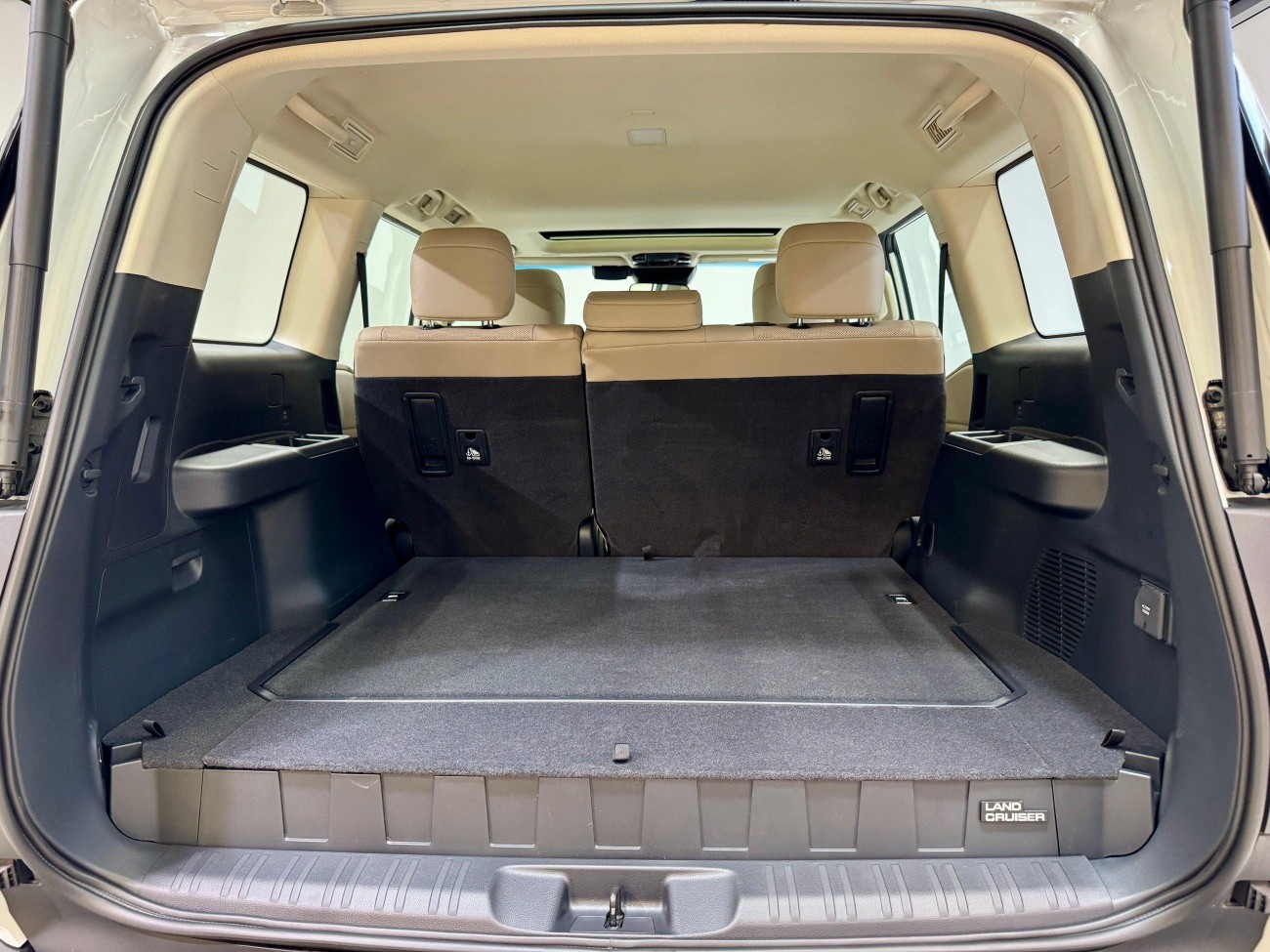 Toyota Prado 2024