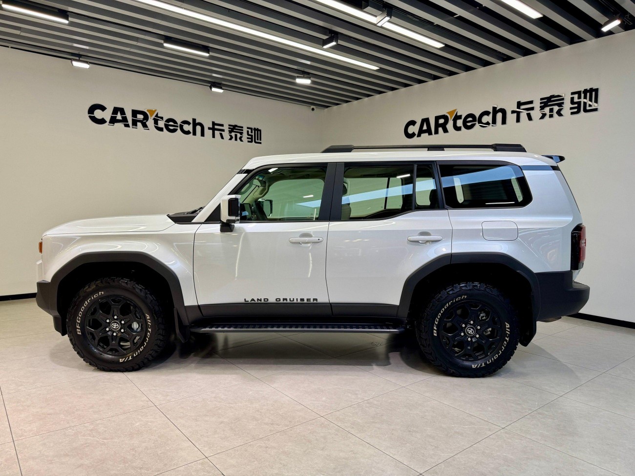 Toyota Prado 2024