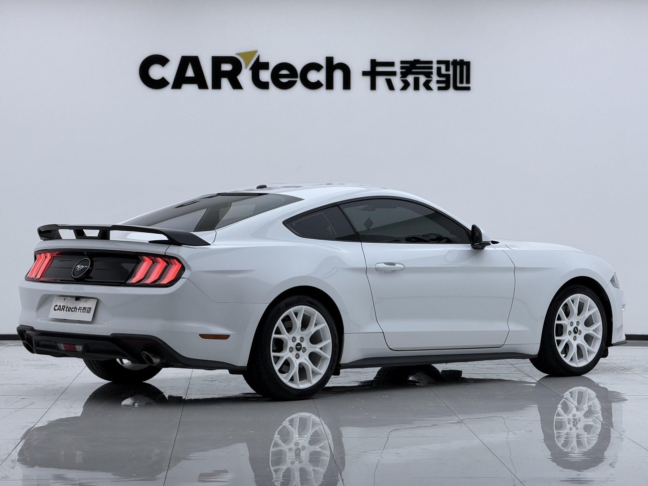 Ford Mustang 2020
