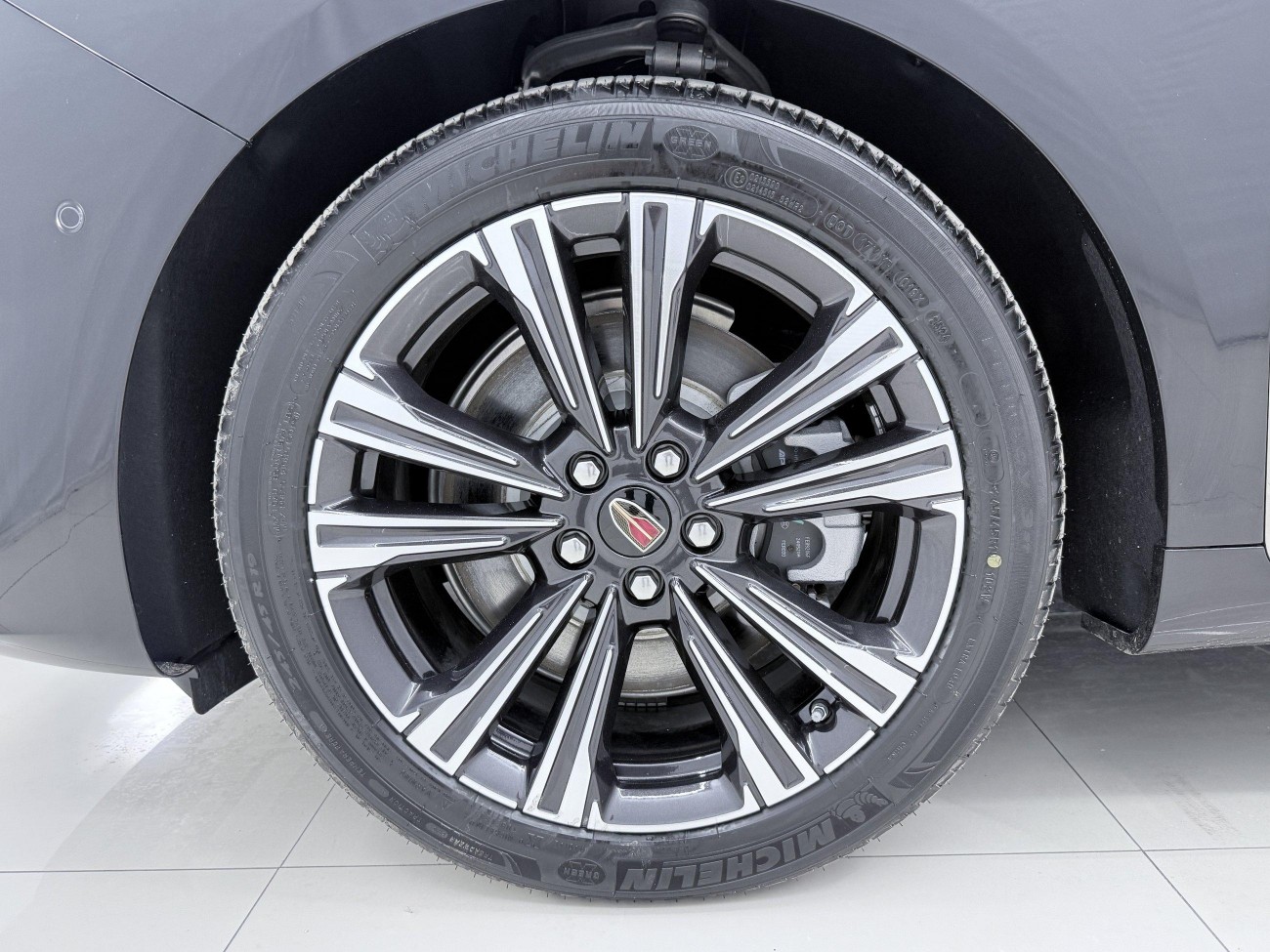 Hongqi H9 2026