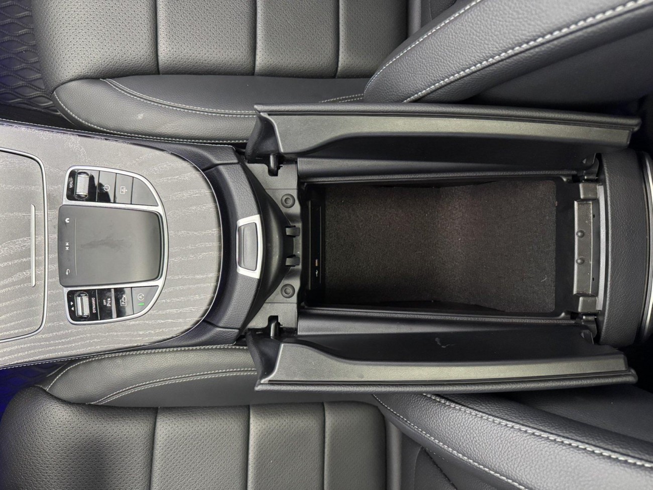 Mercedes-Benz E 300 L 2022