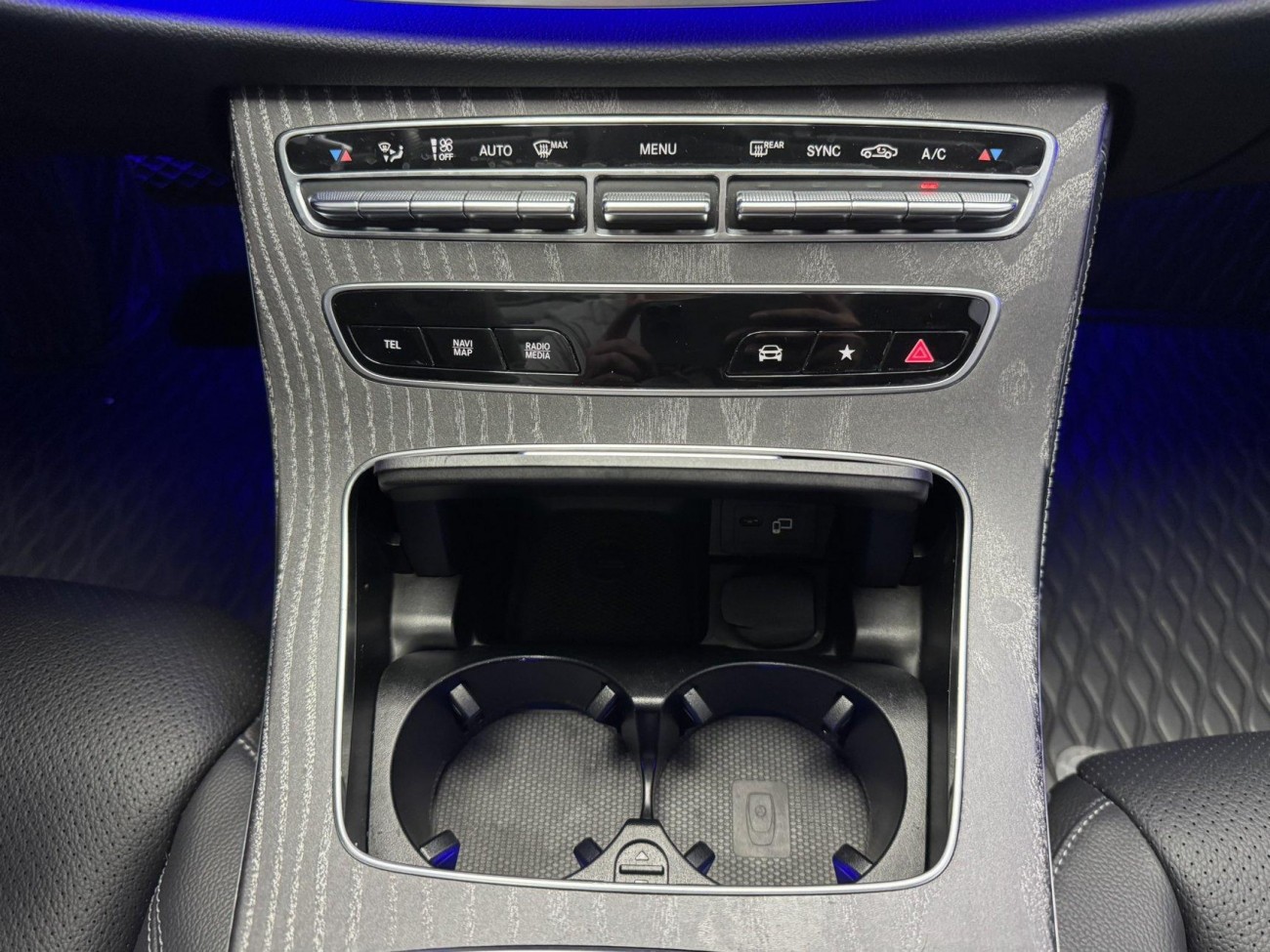 Mercedes-Benz E 300 L 2022