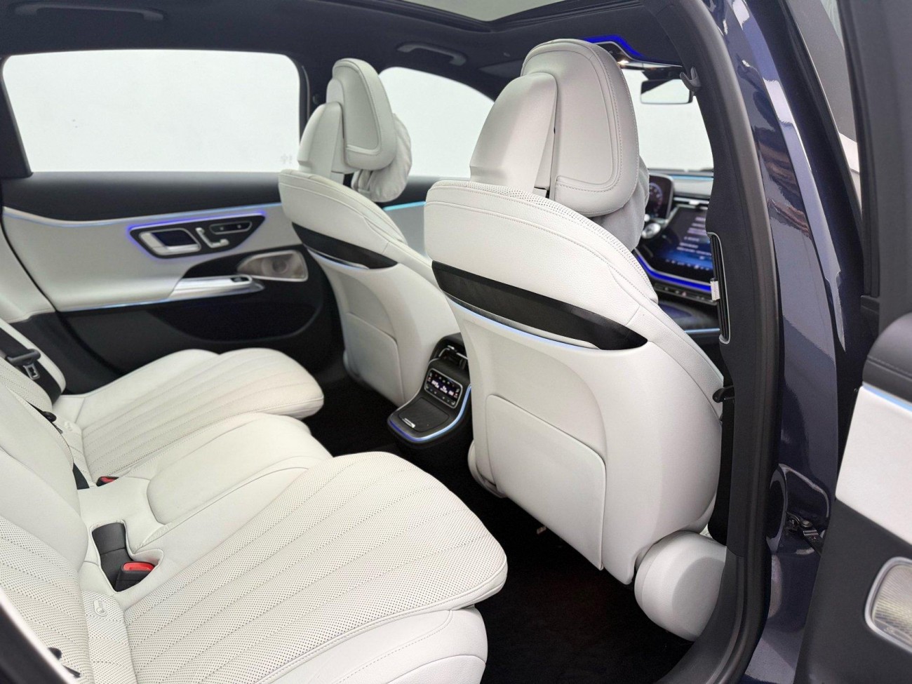 Mercedes-Benz E 300 L 2024