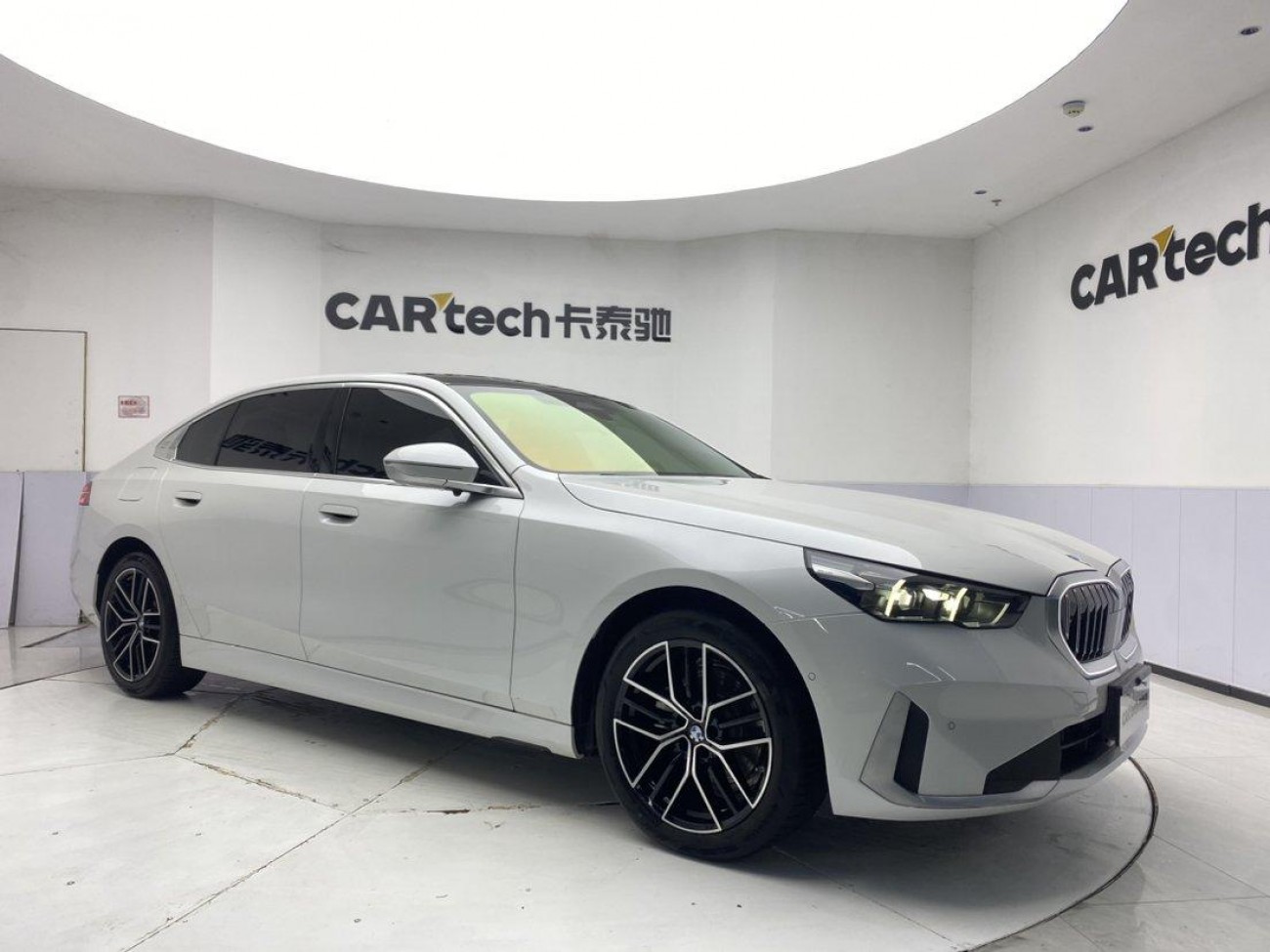 BMW 525Li 2024