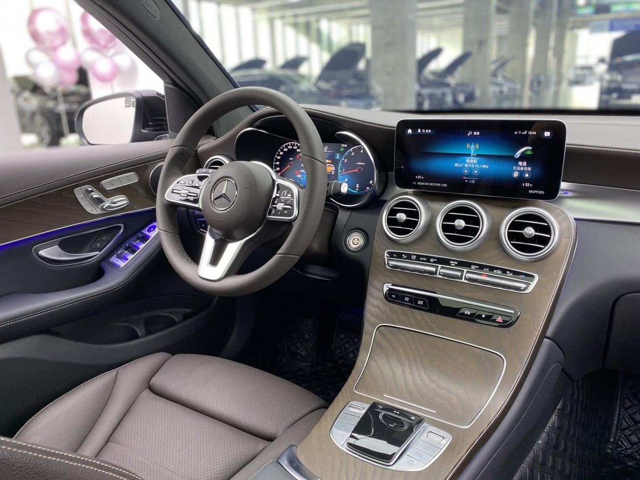 Mercedes-Benz GLC 300 L 2022