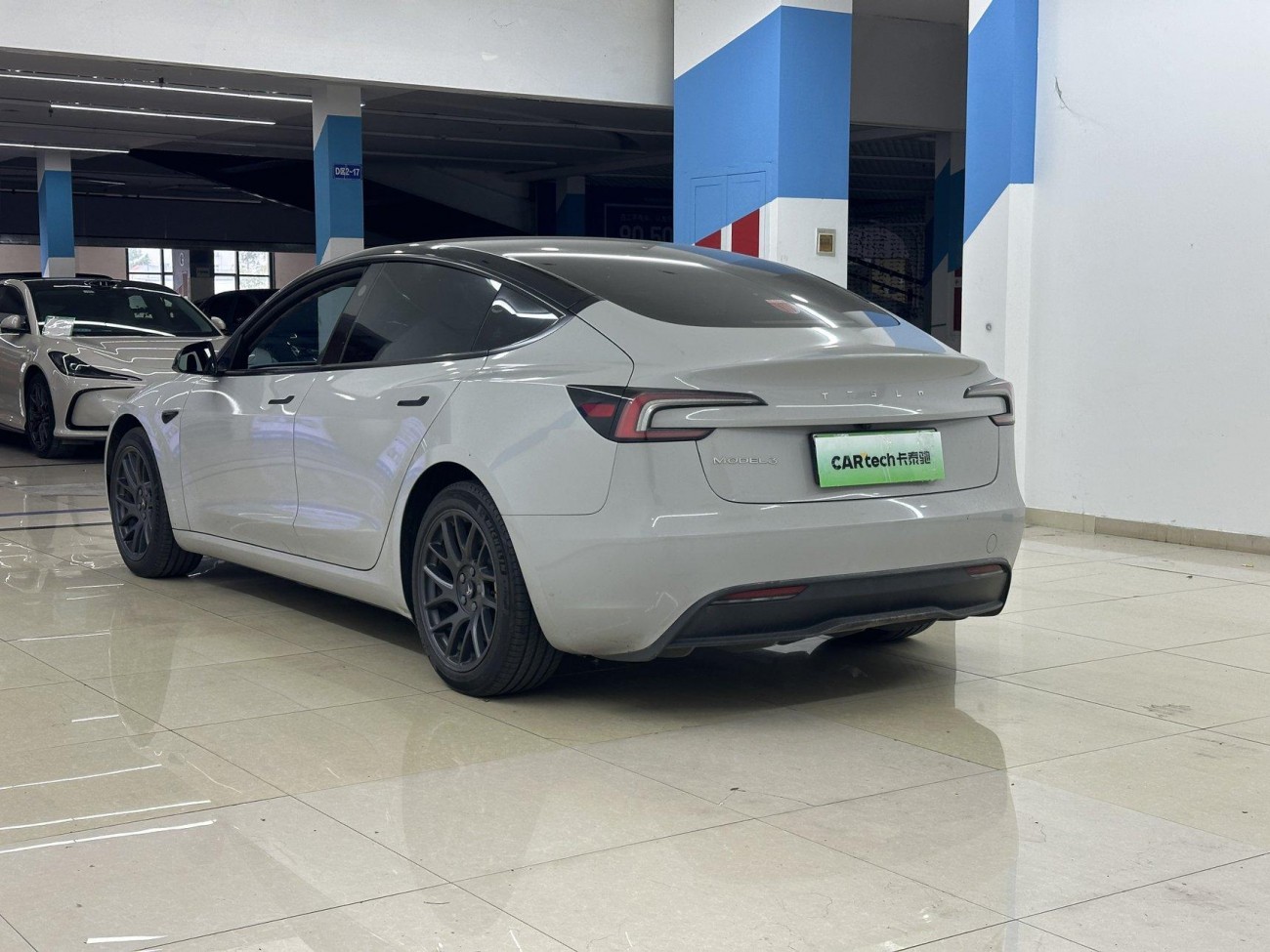 Tesla Model 3 2023