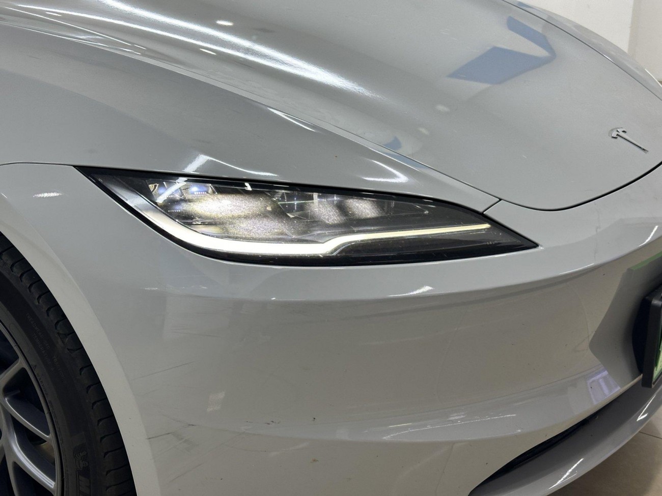 Tesla Model 3 2023