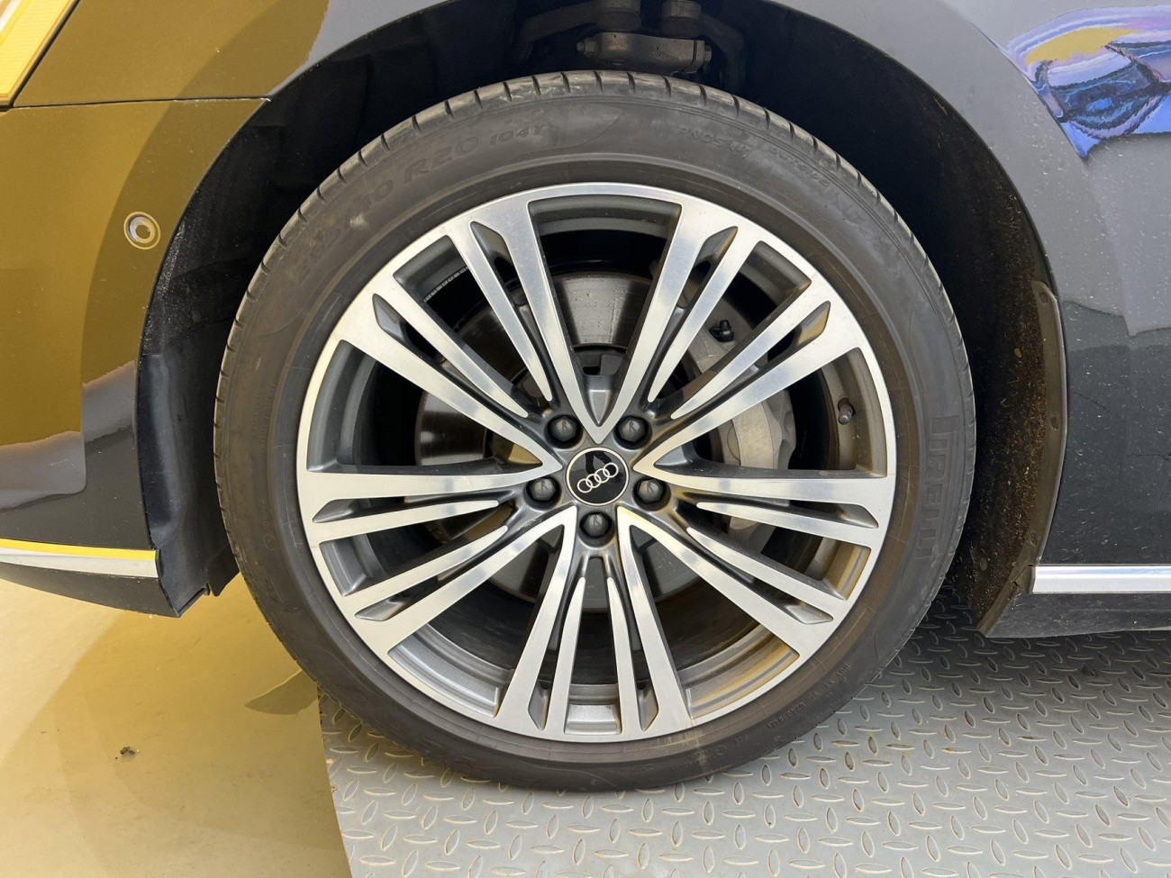 Audi A8L 55 TFSI 2021