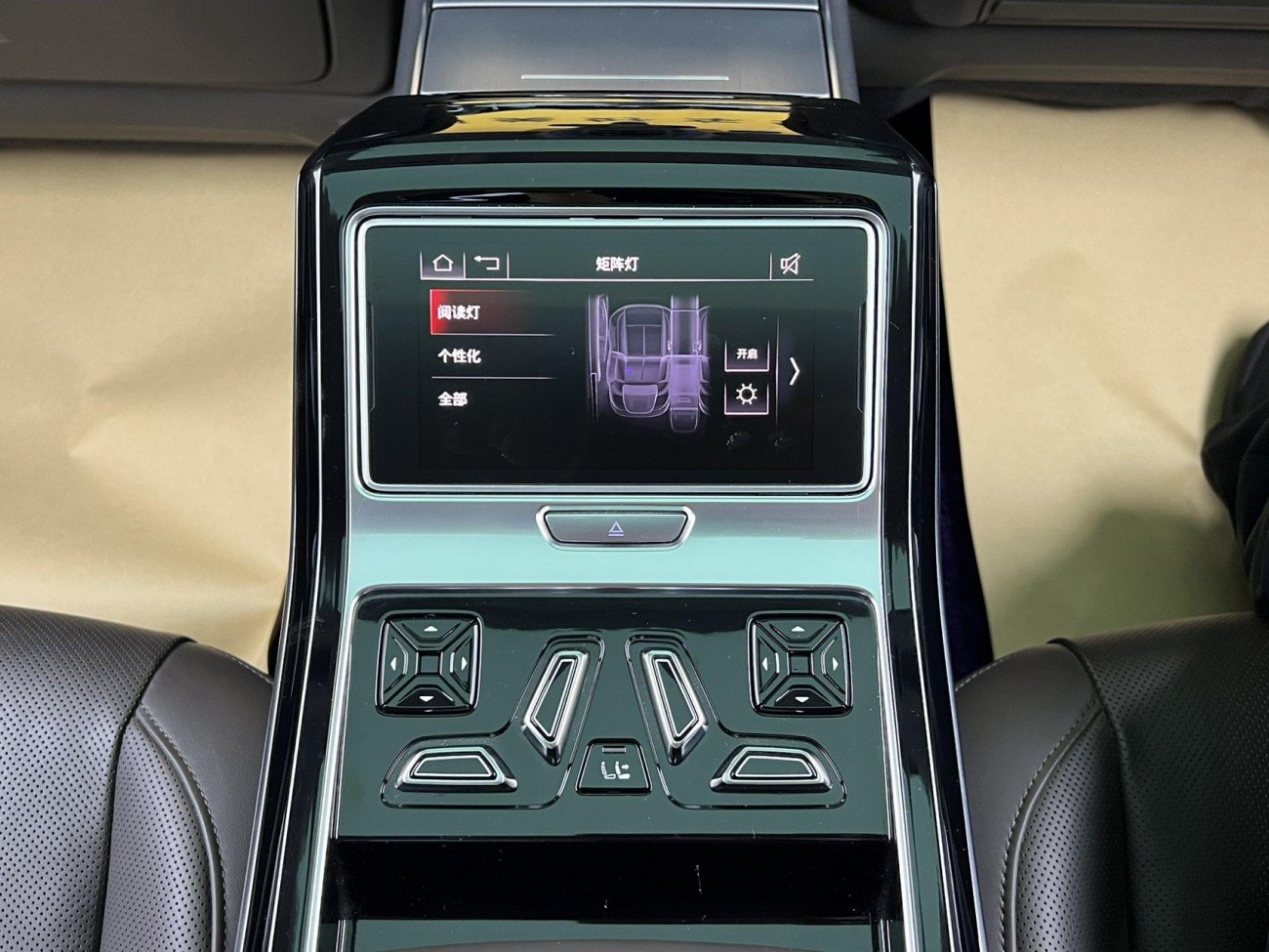 Audi A8L 55 TFSI 2021