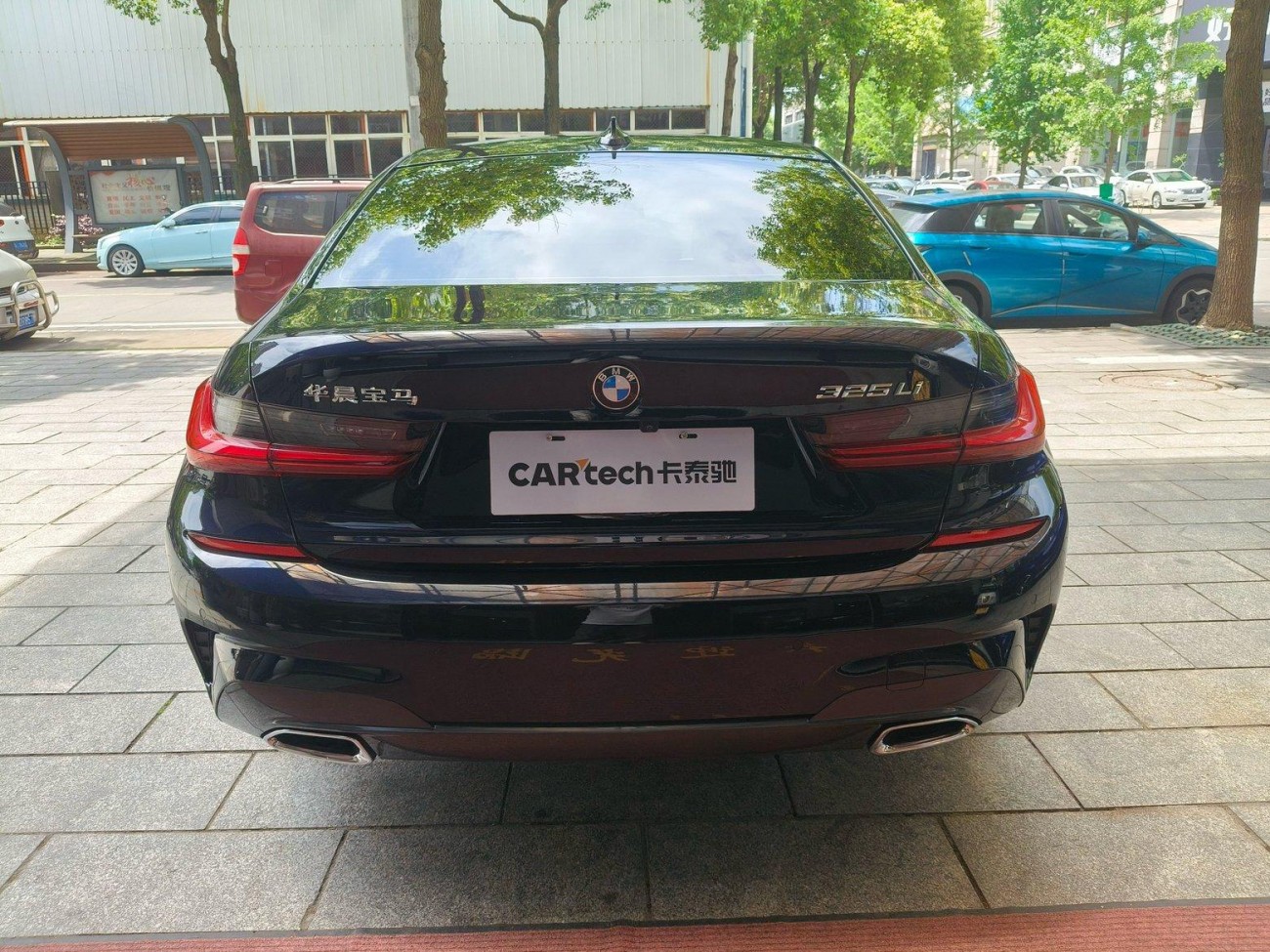 BMW 325Li 2022