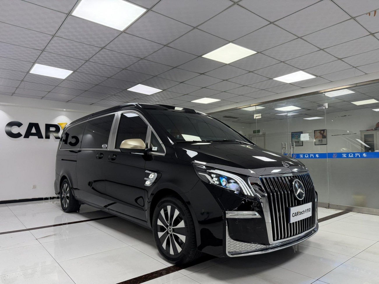Mercedes-Benz Vito 2024