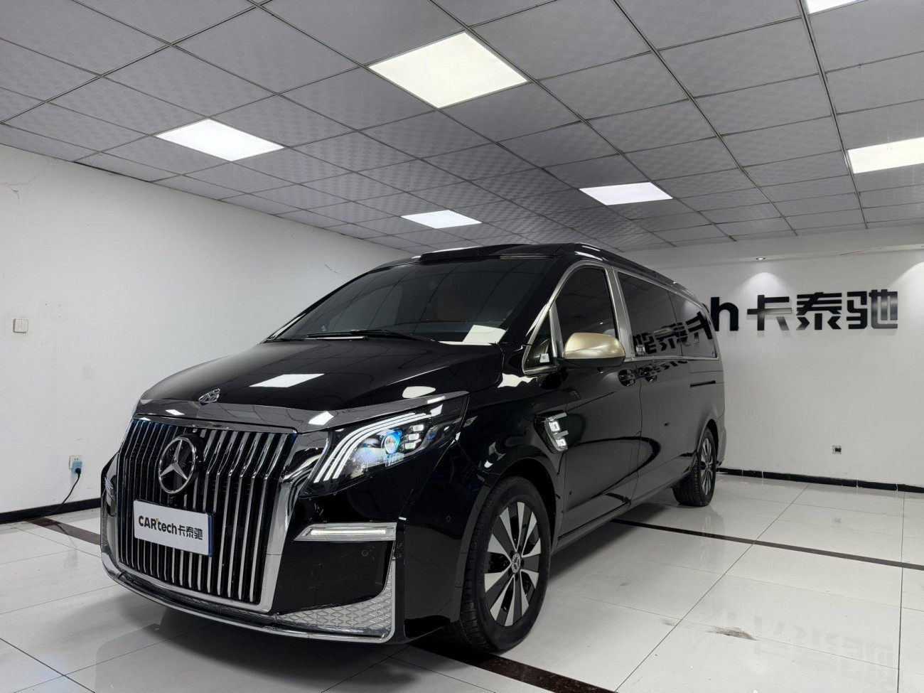 Mercedes-Benz Vito 2024