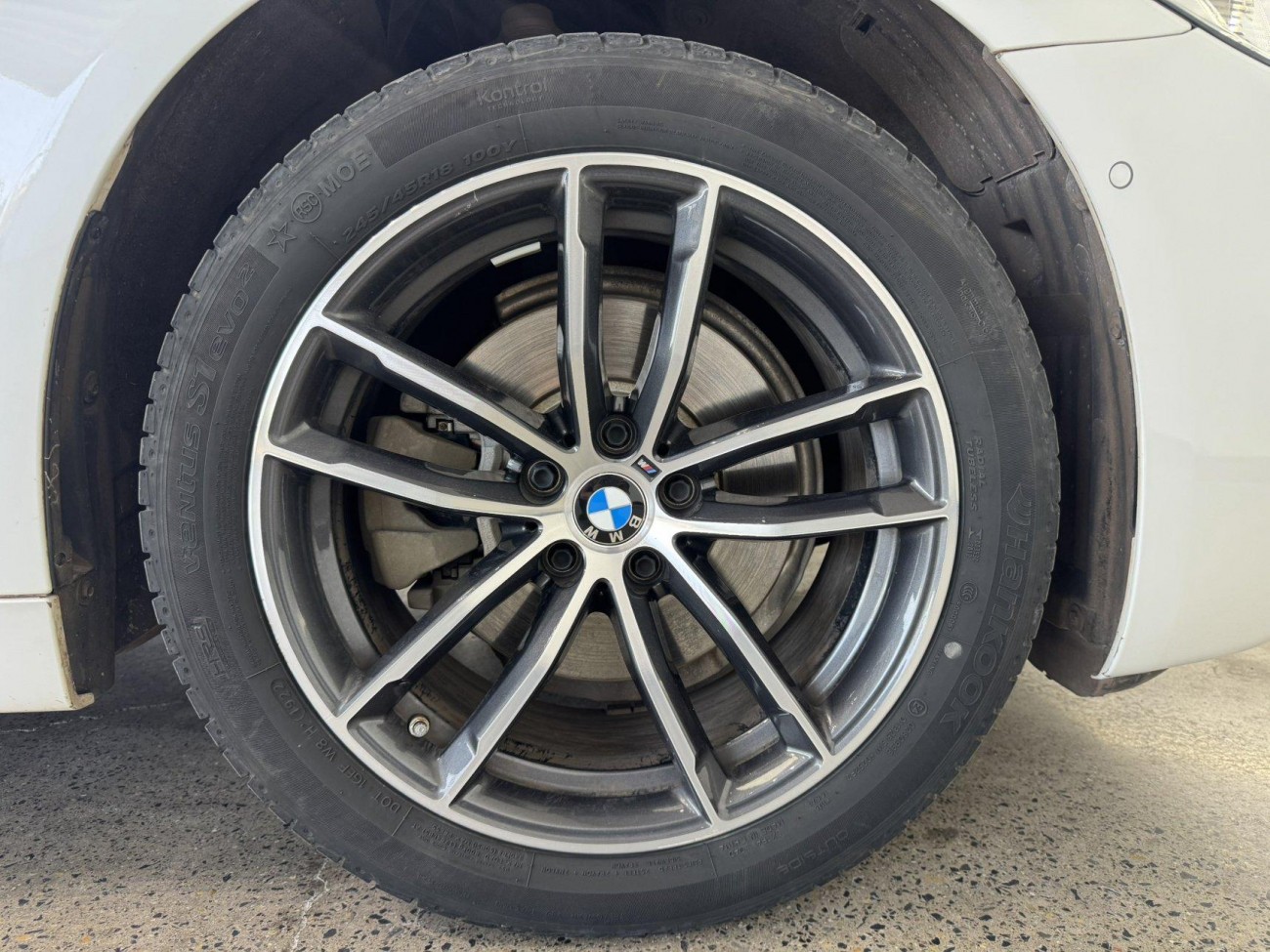 BMW 525Li 2022