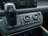 Land Rover Defender 2021