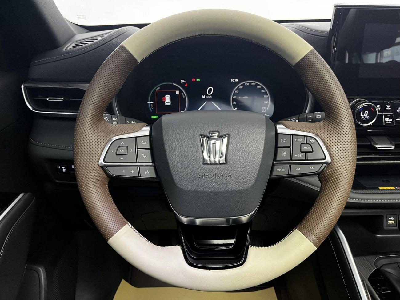 Toyota Crown 2025