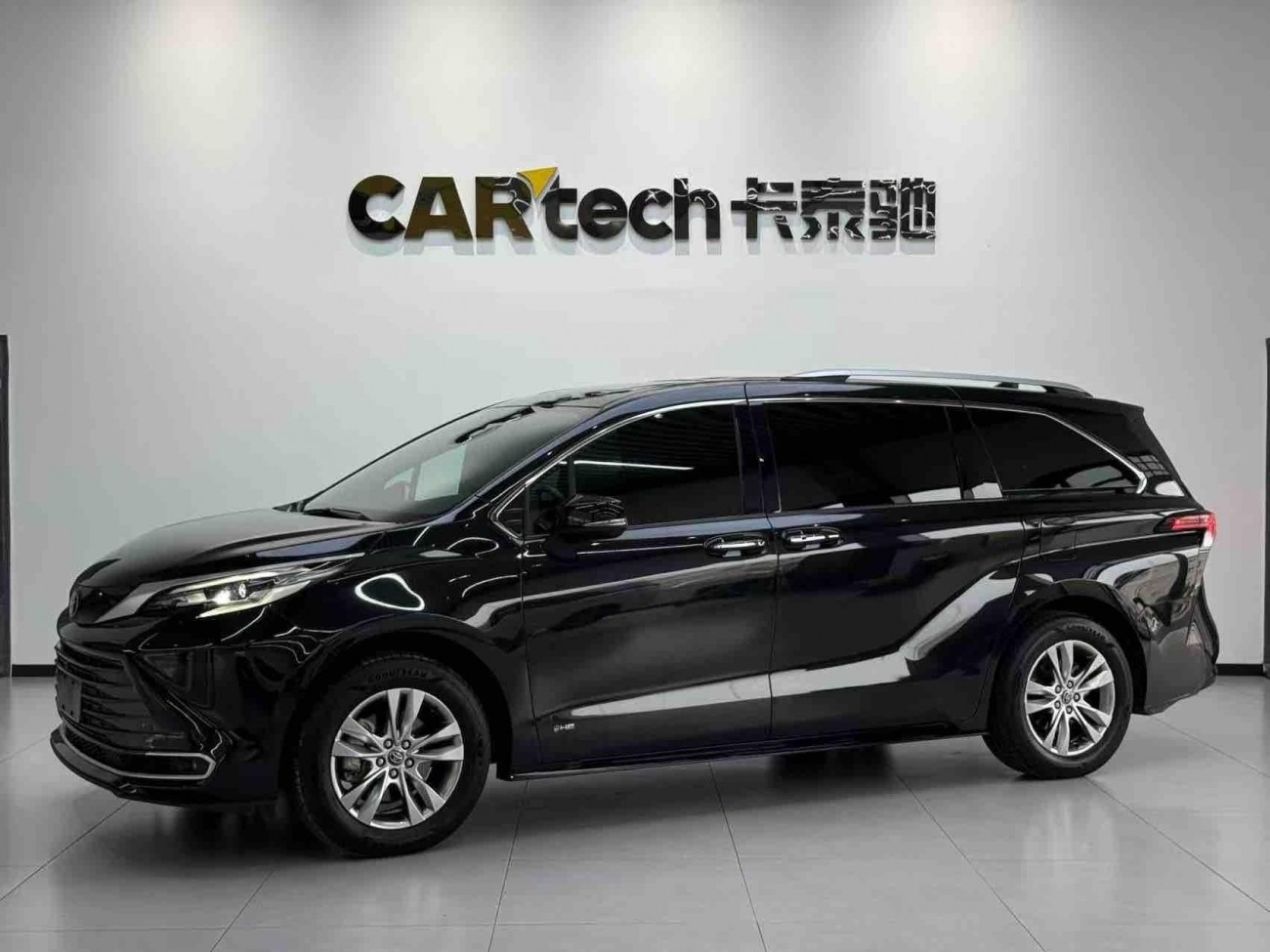 Toyota Sienna 2024