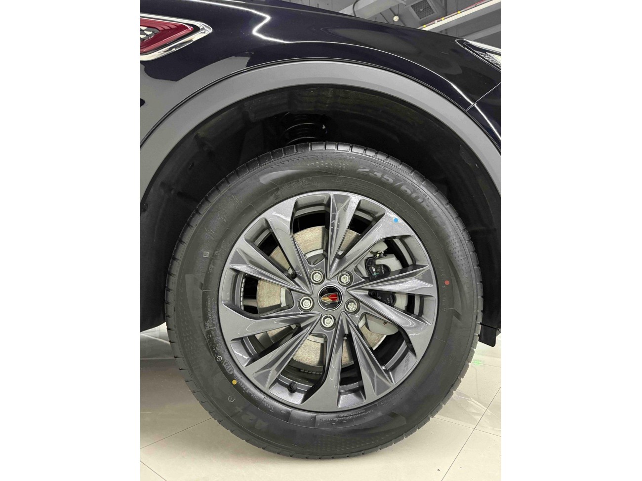 Hongqi HS5 2026