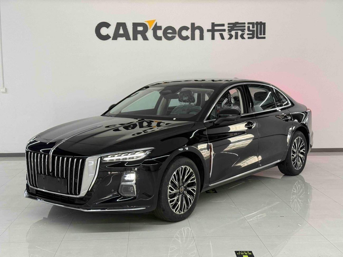Hongqi H5 2026
