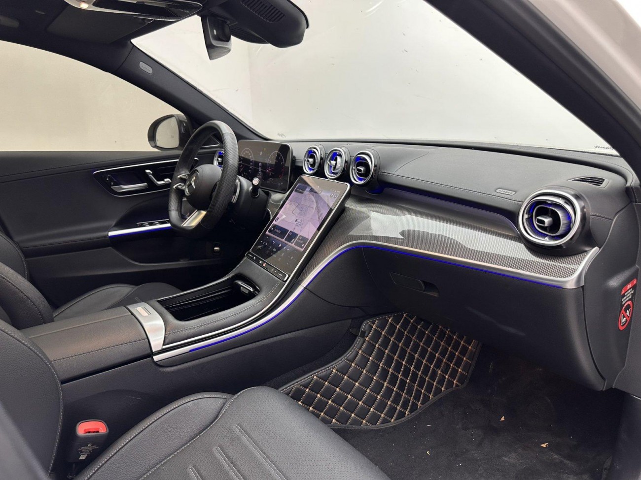 Mercedes-Benz C 260 L 2024