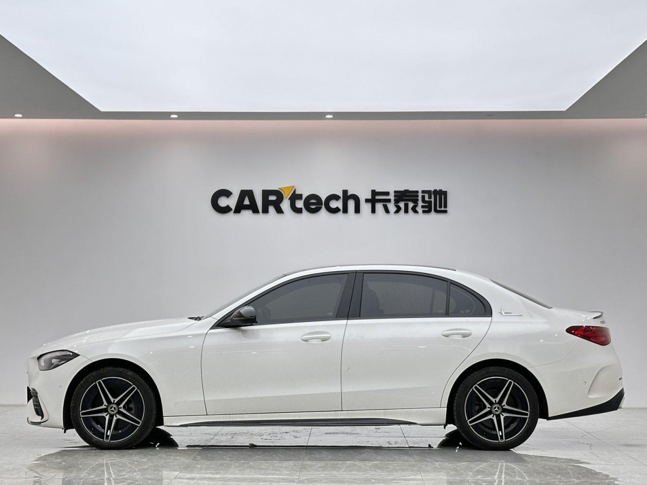 Mercedes-Benz C 260 L 2024