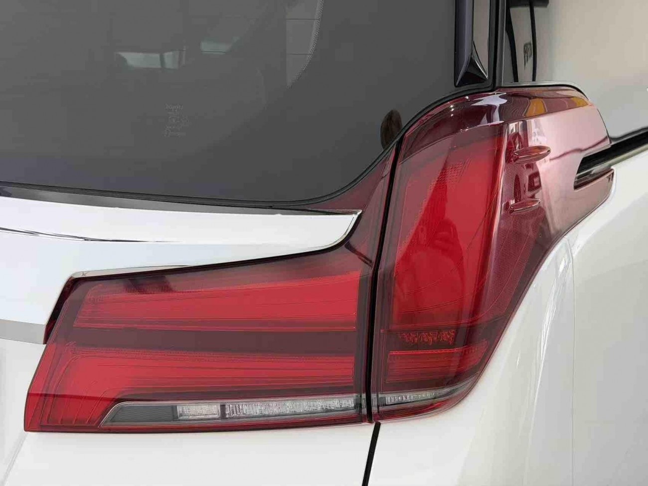Toyota Alphard 2019