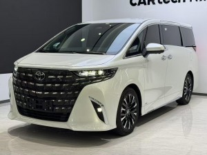 Toyota Alphard 2026