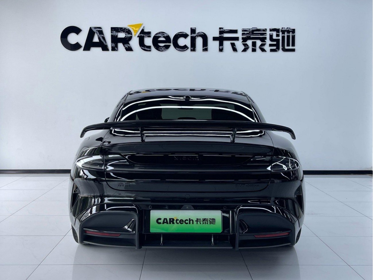 Xiaomi SU7 2025