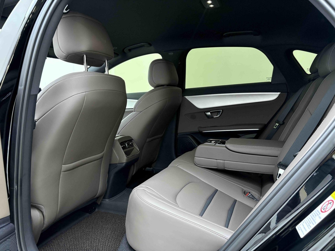 BYD Han 2025