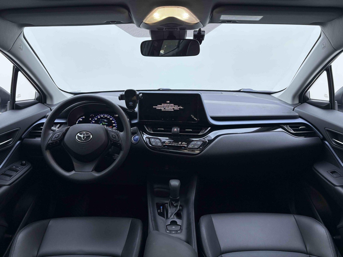 Toyota IZOA 2024